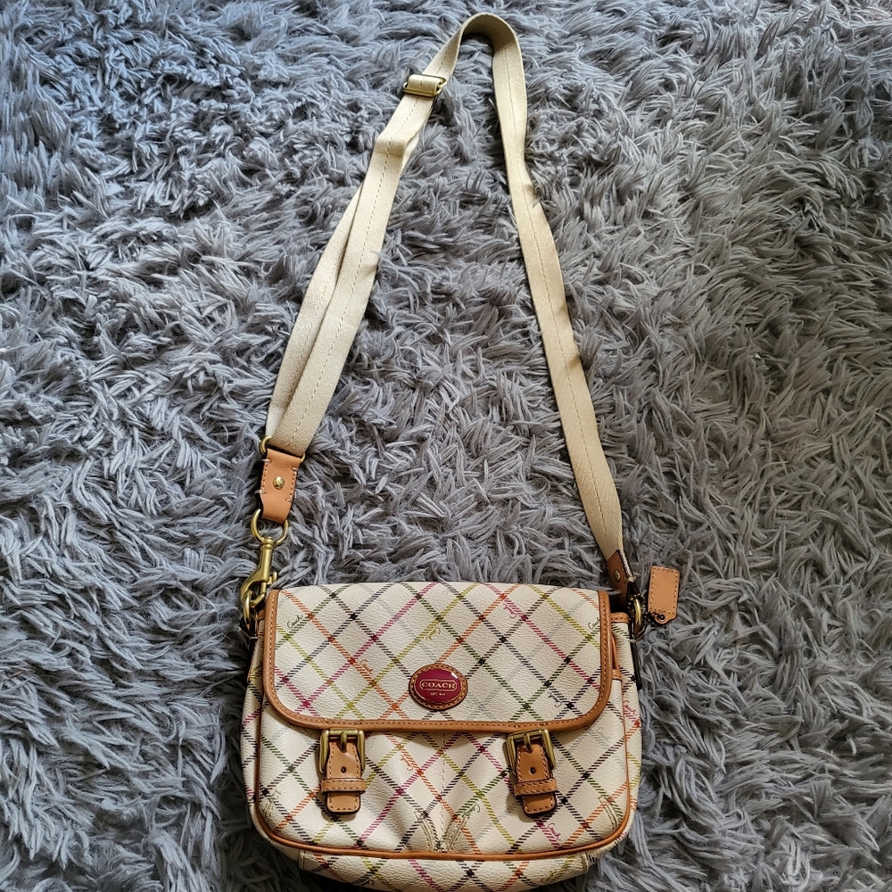 SOLD Coach shoulder/crossbody bag